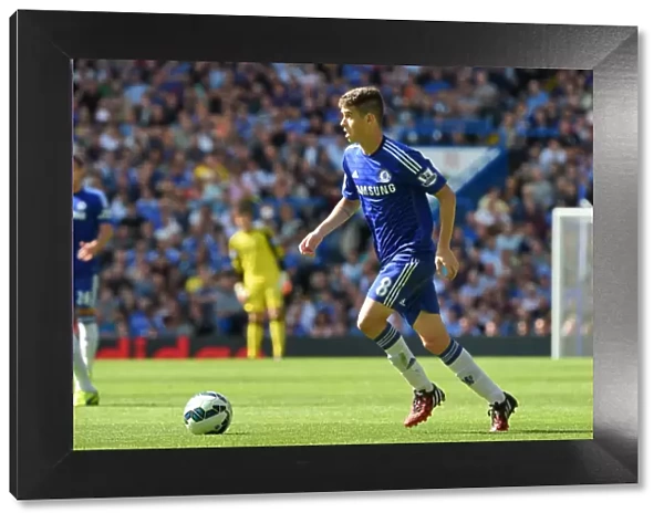 Premier League Showdown: Chelsea's Oscar Shines at Stamford Bridge vs Leicester City (August 23, 2014)
