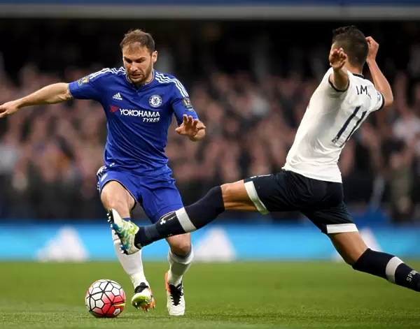Clash at Stamford Bridge: Ivanovic vs. Lamela - Premier League Battle (Chelsea vs. Tottenham, 2015-16)