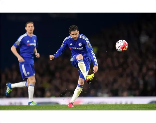 Cesc Fabregas Epic Free Kick: Chelsea vs. Tottenham Hotspur, Premier League 2015-16 - Stamford Bridge