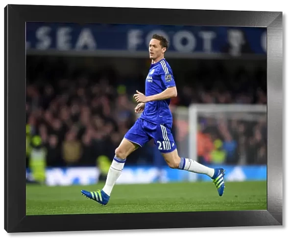Nemanja Matic's Dominant Performance: Chelsea vs. Tottenham Hotspur (2015-16) - A Game-Changing Midfield Display at Stamford Bridge
