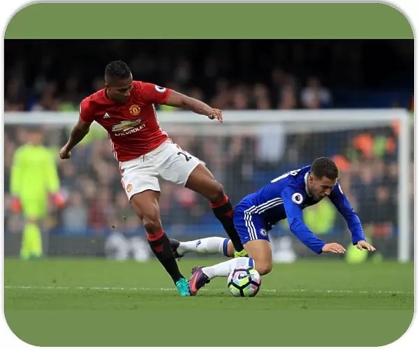 Battle for the Ball: Hazard vs. Valencia - Chelsea vs. Manchester United, Premier League