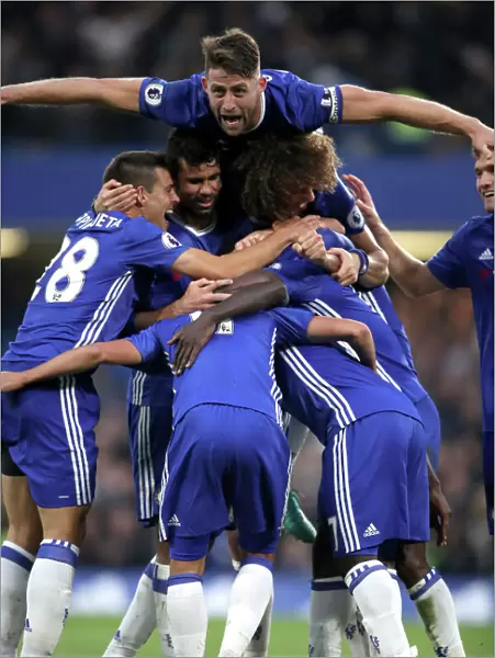 N'Golo Kante's Stamford Bridge Stunner: Chelsea Star Celebrates Fourth Goal Against Manchester United