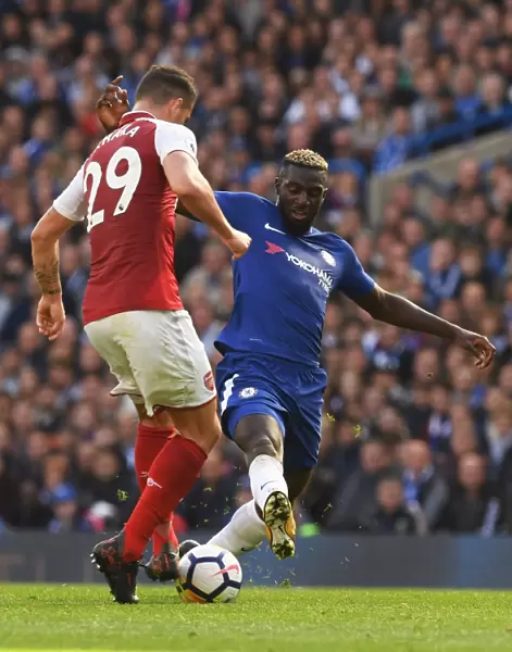Intense Battle for Possession: Bakayoko vs Xhaka, Chelsea vs Arsenal, Premier League