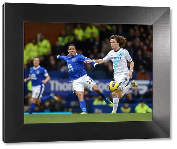 Battle for the Ball: Pienaar vs. Luiz - Everton vs. Chelsea Rivalry, Barclays Premier League (December 30, 2012)