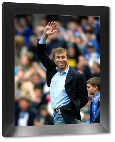 Chelsea FC: Unforgettable Premier League Victory (2004-2005) - Roman Abramovich's Triumph Over Charlton Athletic at Stamford Bridge