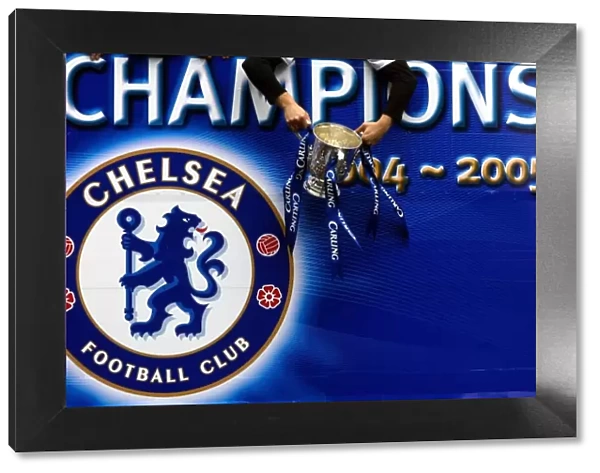 Triumphant Chelsea: Premier League Champions Parade through London, 2004-2005
