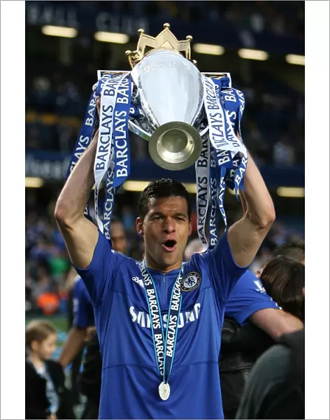 Michael Ballack's Premier League Triumph: Chelsea's Victory Parade (2009-2010)