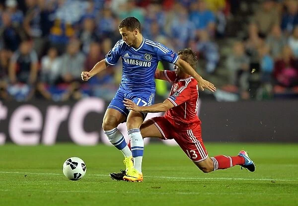 Battle for the Ball: Eden Hazard vs. Rafinha - Chelsea vs. Bayern Munich in the UEFA Super Cup