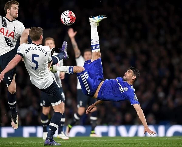 Diego Costa's Thrilling Overhead Kick Attempt against Tottenham Hotspur - Chelsea vs. Tottenham (2015-16)