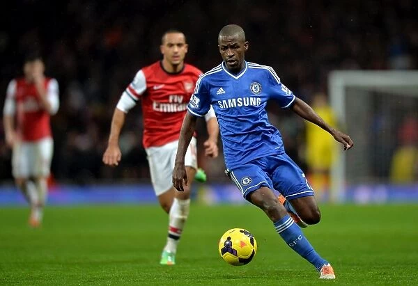 Ramires in the Thick of the Battle: Chelsea vs. Arsenal, Barclays Premier League, Emirates Stadium (December 23, 2013)