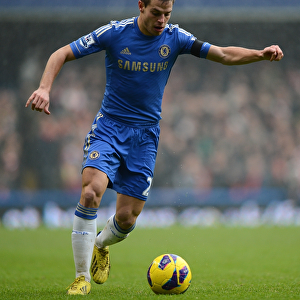 Azpilicueta's Battle at Stamford Bridge: Chelsea vs Arsenal, Barclays Premier League Clash (January 2013)