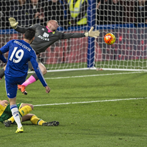 Diego Costa Scores First: Chelsea's Triumph over Norwich City in the Premier League (November 2015)