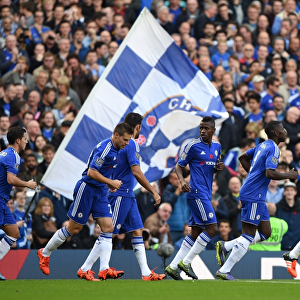 Ramires Thrilling Strike: Chelsea vs. Liverpool - Premier League Goal at Stamford Bridge