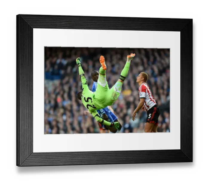 Framed Print : Demba Ba's Challenge: Chelsea's Thrilling Victory Over Sunderland (BPL, 19th April 2014) Framed Print : Demba Ba's Challenge: Chelsea's Thrilling Victory Over Sunderland (BPL, 19th April 2014)