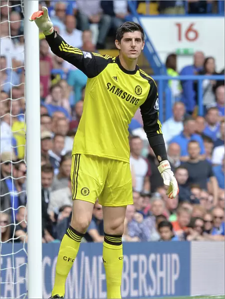 Thibaut Courtois: Unyielding Guardian at Stamford Bridge - Chelsea vs Leicester City (Premier League 2014)