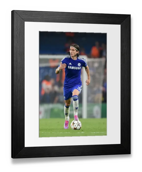 Framed Print : Chelsea's Filipe Luis in Action: Chelsea vs. FC Schalke 04, UEFA Champions League Group G (17th September 2014) Framed Print : Chelsea's Filipe Luis in Action: Chelsea vs. FC Schalke 04, UEFA Champions League Group G (17th September 2014)