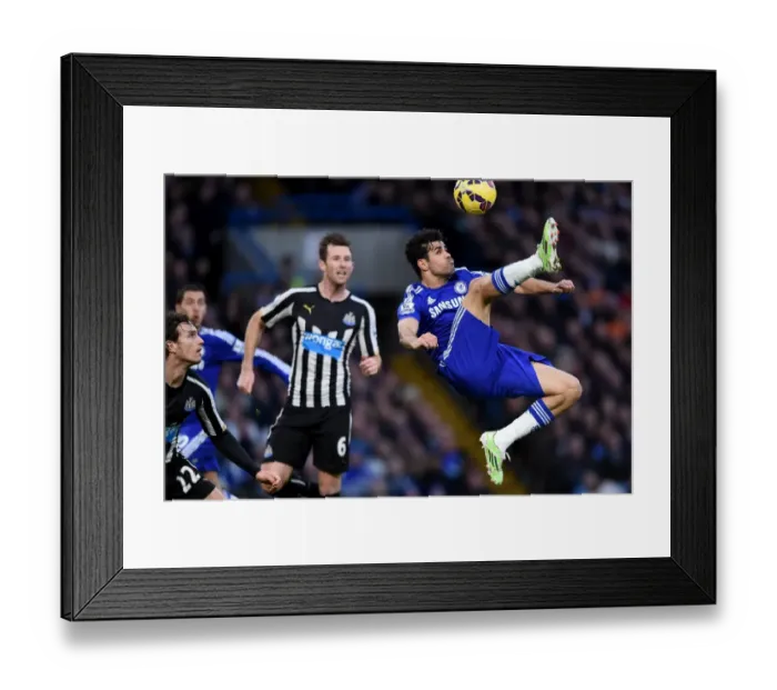 Framed Print : Soccer - Barclays Premier League - Chelsea v Newcastle United - Stamford Bridge Framed Print : Soccer - Barclays Premier League - Chelsea v Newcastle United - Stamford Bridge