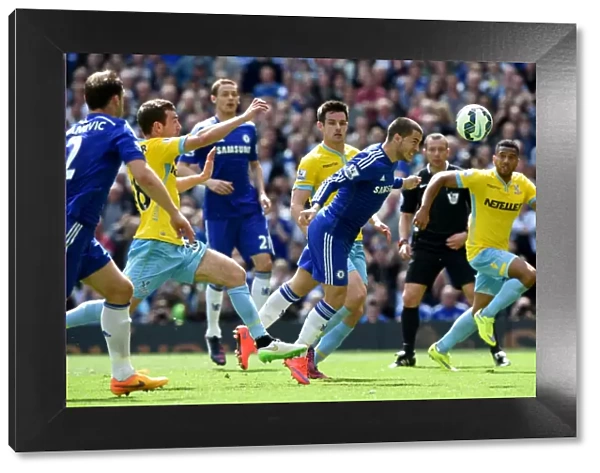 Dramatic Header by Eden Hazard: Chelsea Escapes Crystal Palace with Narrow Victory (May 3, 2015 - Barclays Premier League)