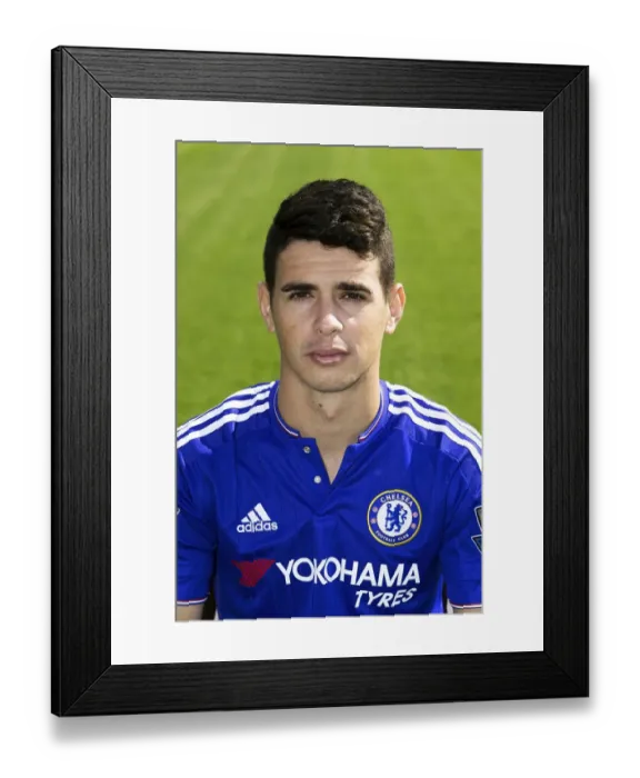 Framed Print : Training with Oscar: Chelsea FC's 2015-16 Premier League Squad