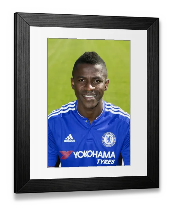 Framed Print : Chelsea FC 2015-16: Training Session with Ramires
