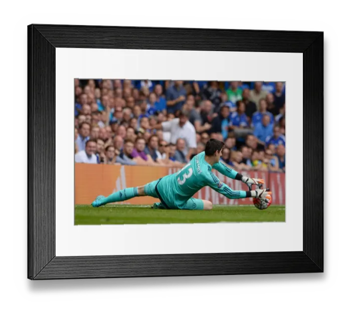 Framed Print : Thibaut Courtois in Action: Chelsea vs Swansea City, Barclays Premier League 2015 Framed Print : Thibaut Courtois in Action: Chelsea vs Swansea City, Barclays Premier League 2015