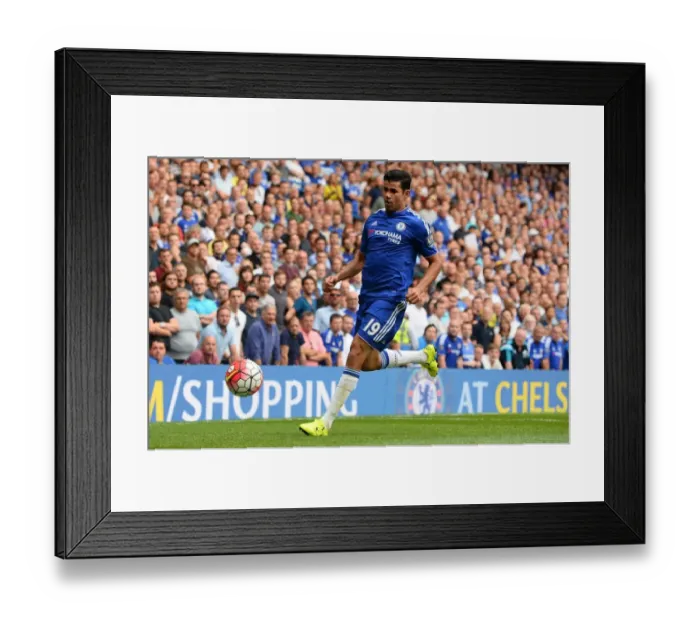 Framed Print : Soccer - Barclays Premier League - Chelsea v Swansea City - Stamford Bridge Framed Print : Soccer - Barclays Premier League - Chelsea v Swansea City - Stamford Bridge