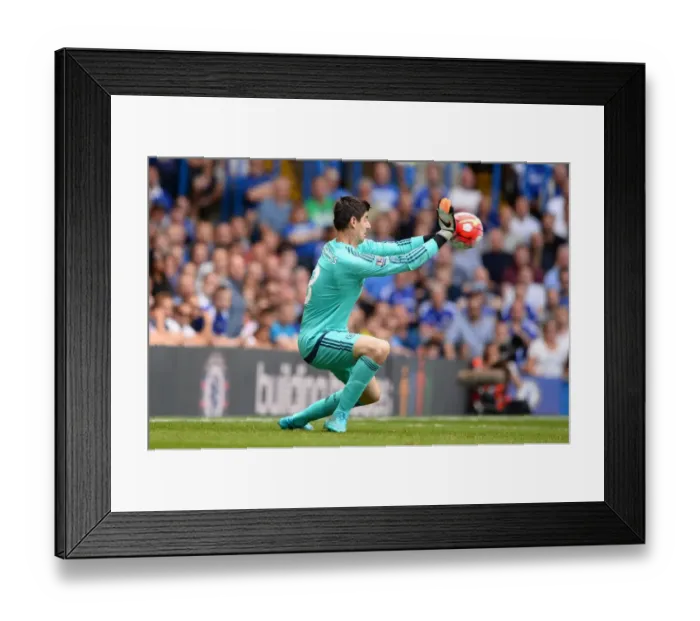 Framed Print : Thibaut Courtois: In Action - Chelsea vs Swansea City, Premier League 2015 (August)