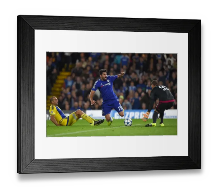 Framed Print : Diego Costa Wins Decisive Penalty: Chelsea's UEFA Champions League Victory over Maccabi Tel Aviv (September 2015), Stamford Bridge