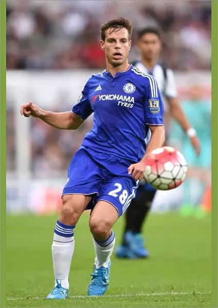 Cesar Azpilicueta in Action: Chelsea vs. Newcastle United, Barclays Premier League, St. James Park (September 2015)