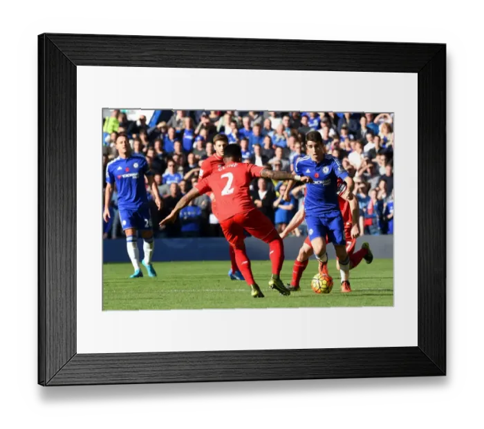 Framed Print : A Battle for Supremacy: Oscar vs. Clyne at Stamford Bridge - Chelsea vs. Liverpool Framed Print : A Battle for Supremacy: Oscar vs. Clyne at Stamford Bridge - Chelsea vs. Liverpool