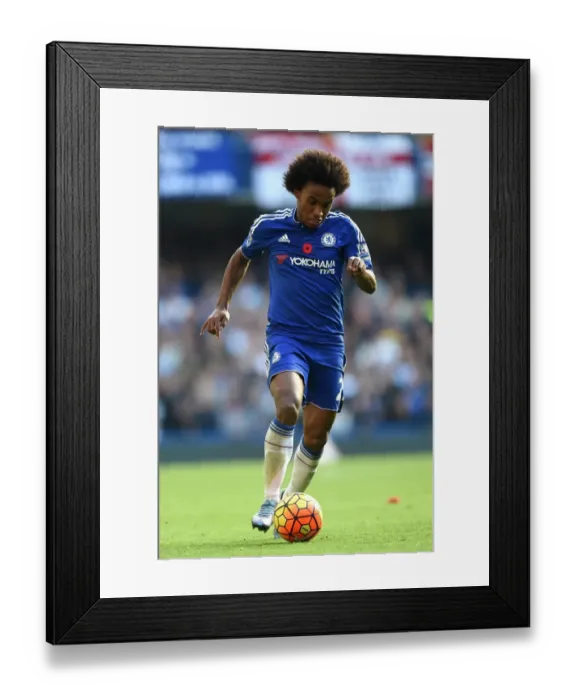 Framed Print : Willian's Unyielding Performance: A Battle at Stamford Bridge - Chelsea vs Liverpool Premier League Showdown Framed Print : Willian's Unyielding Performance: A Battle at Stamford Bridge - Chelsea vs Liverpool Premier League Showdown