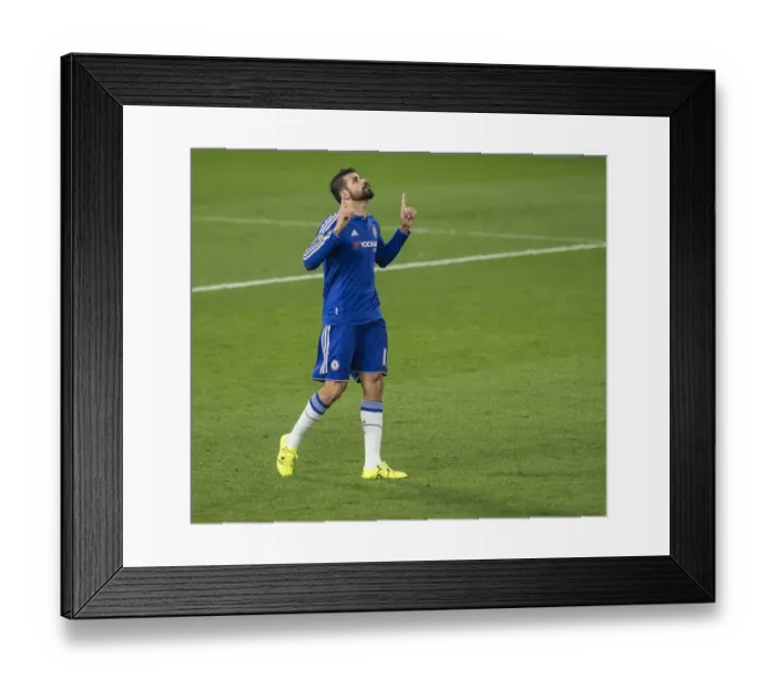 Framed Print : Diego Costa's Stunning Stamford Bridge Opener: A Thrilling Start for Chelsea Against Norwich City (November 2015, Premier League)