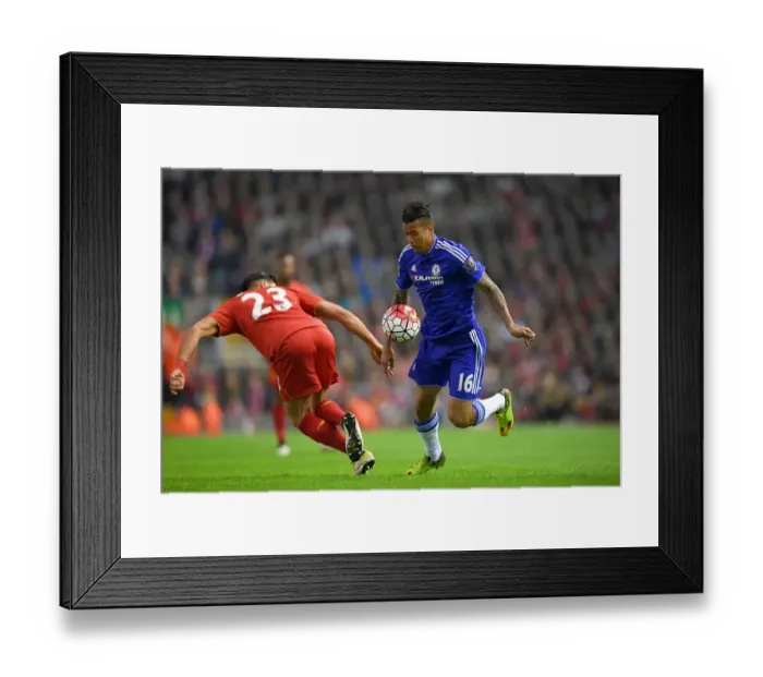 Framed Print : Kenedy in Action: Liverpool vs. Chelsea - Premier League Clash (2015-16) Framed Print : Kenedy in Action: Liverpool vs. Chelsea - Premier League Clash (2015-16)