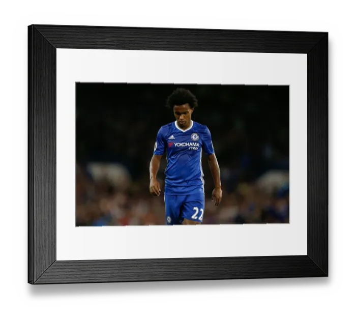 Framed Print : Willian Ignites Home Victory: Chelsea vs Liverpool - Premier League