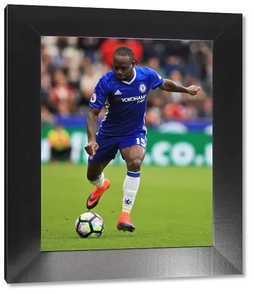 Victor Moses in Action: Hull City vs. Chelsea - Premier League - KCOM Stadium