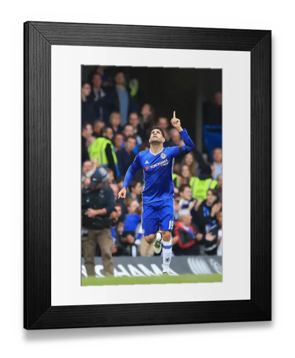 Framed Print : Diego Costa's Stunner: Chelsea's Thrilling Opener Against Leicester City (Premier League)