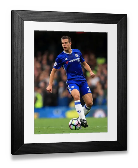 Framed Print : Azpilicueta Leads Chelsea at Stamford Bridge: Premier League Showdown vs Manchester United