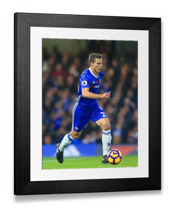 Framed Print : Azpilicueta in Action: Chelsea vs Everton, Premier League, Stamford Bridge