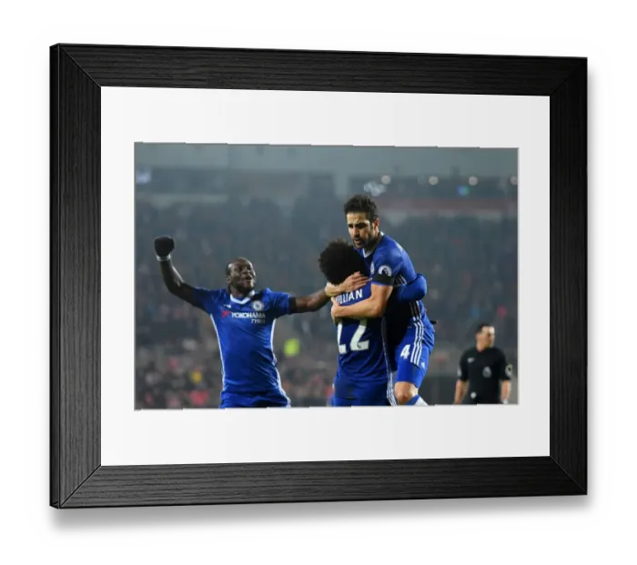Framed Print : Cesc Fabregas's Triumphant First Goal for Chelsea: Celebrating with Willian and Victor Moses at Sunderland, Premier League 2016