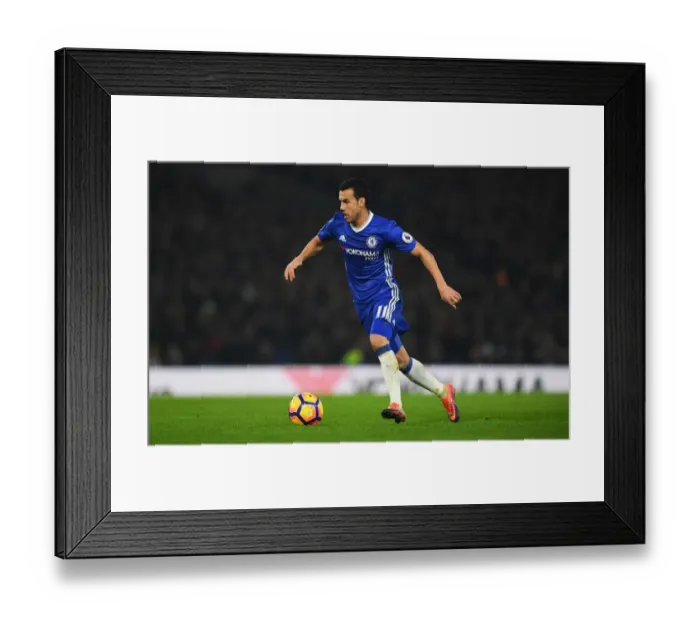 Framed Print : Pedro in Action: Chelsea vs Hull City, Premier League Framed Print : Pedro in Action: Chelsea vs Hull City, Premier League