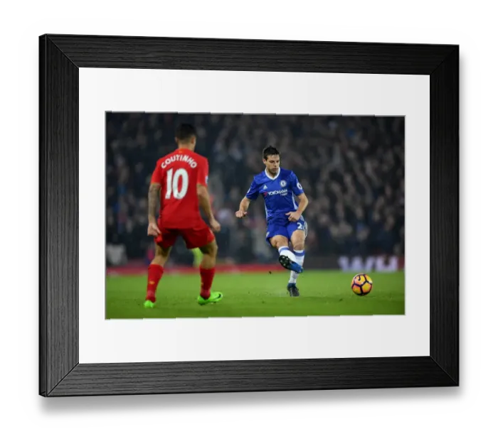 Framed Print : Cesar Azpilicueta in Action: Liverpool vs. Chelsea, Premier League 2017 - Pass at Anfield Framed Print : Cesar Azpilicueta in Action: Liverpool vs. Chelsea, Premier League 2017 - Pass at Anfield