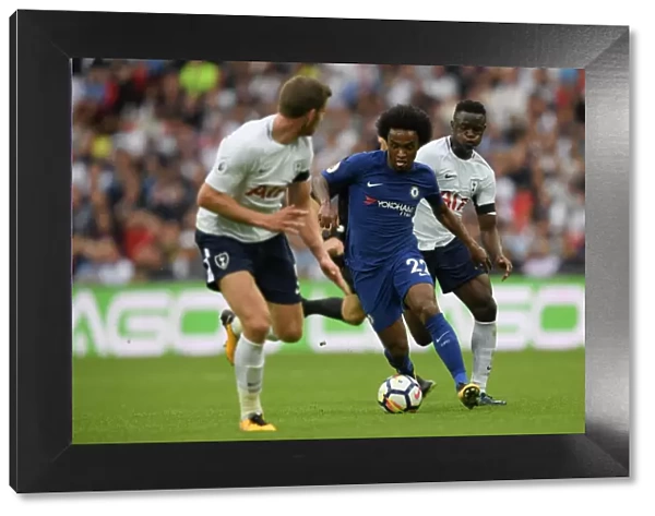 Battle at Wembley: Willian vs Vertonghen - Premier League Showdown, Chelsea vs Tottenham, 2017