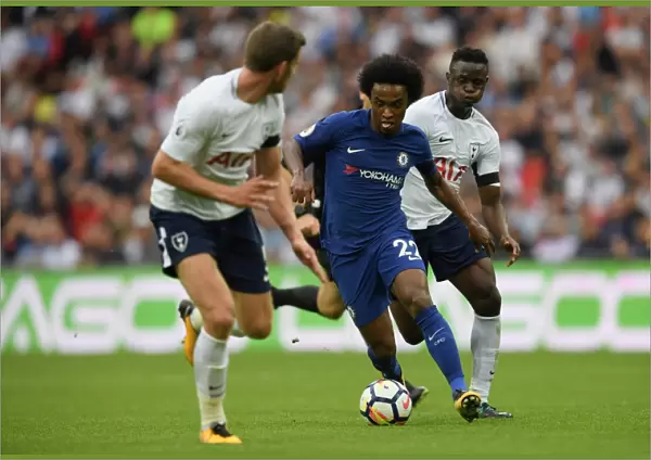 Battle at Wembley: Willian vs Vertonghen - Premier League Showdown, Chelsea vs Tottenham, 2017