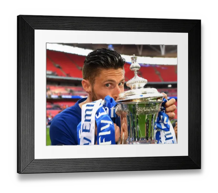 Framed Print : Chelsea FC Wins FA Cup: Olivier Giroud Lifts the Trophy After Chelsea v Manchester United