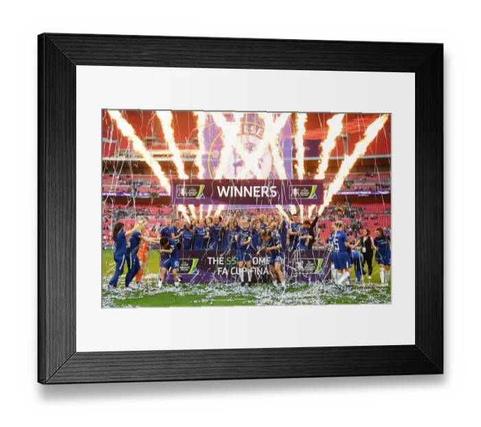 Framed Print : Chelsea Women Triumph in FA Cup Final: Arsenal vs. Chelsea (2018)