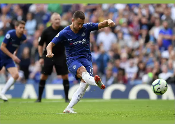 Chelsea's Eden Hazard Scores Penalty in Win Against Cardiff City