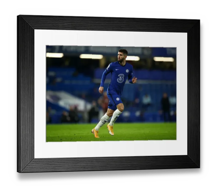 Framed Print : Christian Pulisic in Action: Chelsea vs Leeds United, Premier League, Stamford Bridge, London, December 2020 Framed Print : Christian Pulisic in Action: Chelsea vs Leeds United, Premier League, Stamford Bridge, London, December 2020