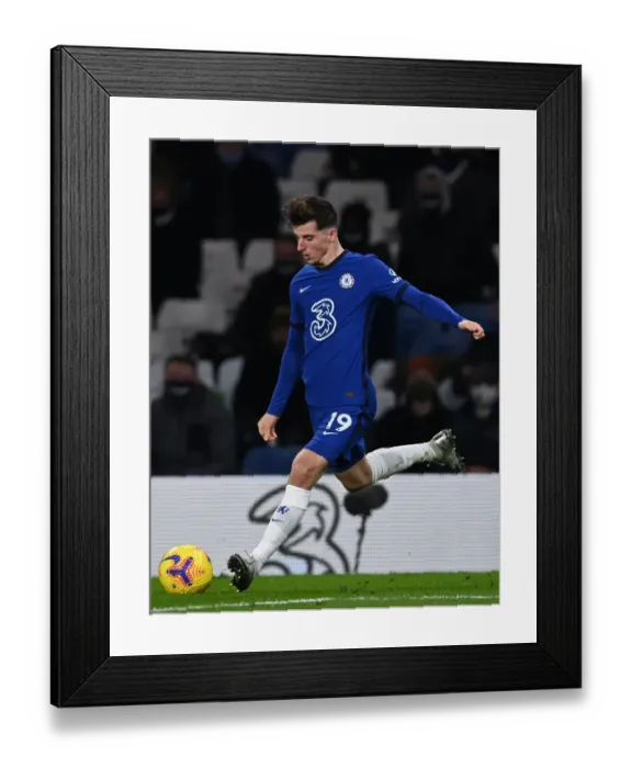 Framed Print : Chelsea vs Leeds United: Mason Mount at Stamford Bridge Amidst Limited Fan Attendance - Premier League, December 2020 Framed Print : Chelsea vs Leeds United: Mason Mount at Stamford Bridge Amidst Limited Fan Attendance - Premier League, December 2020