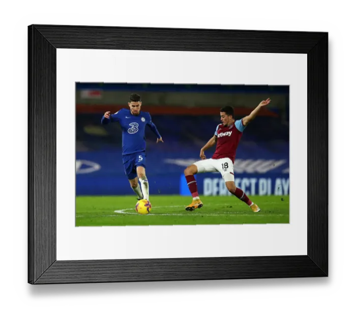 Framed Print : Jorginho in Action: Chelsea vs. West Ham United, Premier League, London, 2020 Framed Print : Jorginho in Action: Chelsea vs. West Ham United, Premier League, London, 2020