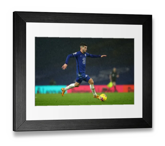 Framed Print : Chelsea vs West Ham United: Pulisic in Action at Stamford Bridge, Premier League (December 21, 2020) Framed Print : Chelsea vs West Ham United: Pulisic in Action at Stamford Bridge, Premier League (December 21, 2020)